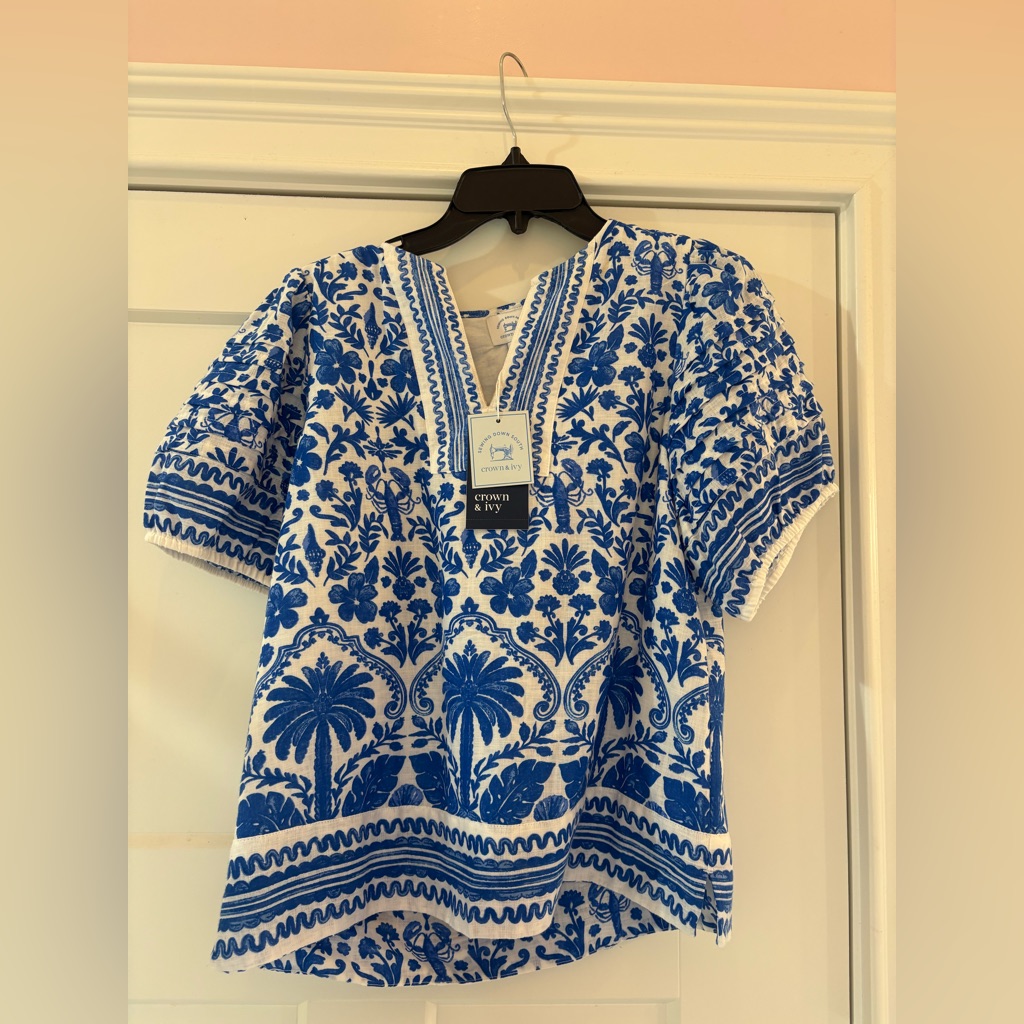 Crown & Ivy Blue And White Embroidered V-Neck Tunic